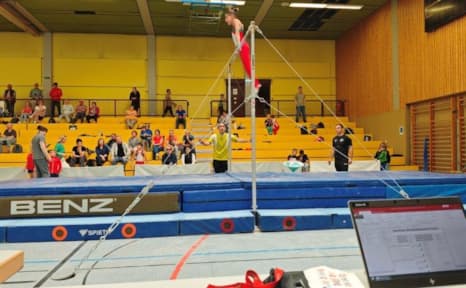 Downloads and Livescoring